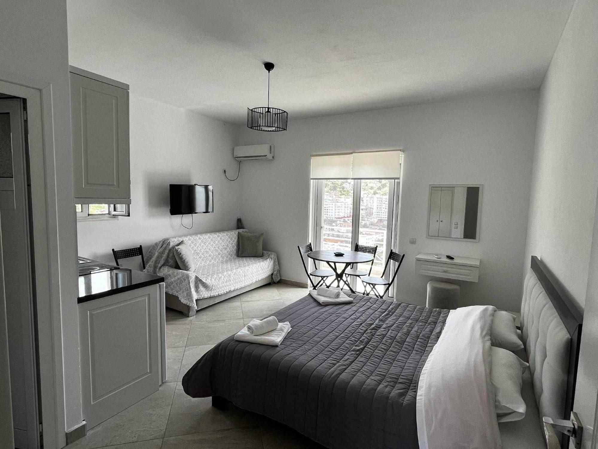 Mariana Apartments Saranda Extérieur photo