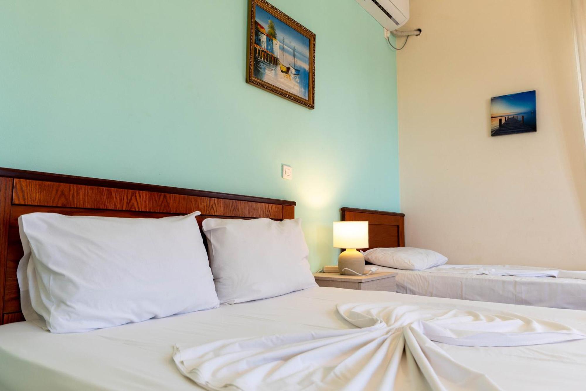 Mariana Apartments Saranda Extérieur photo