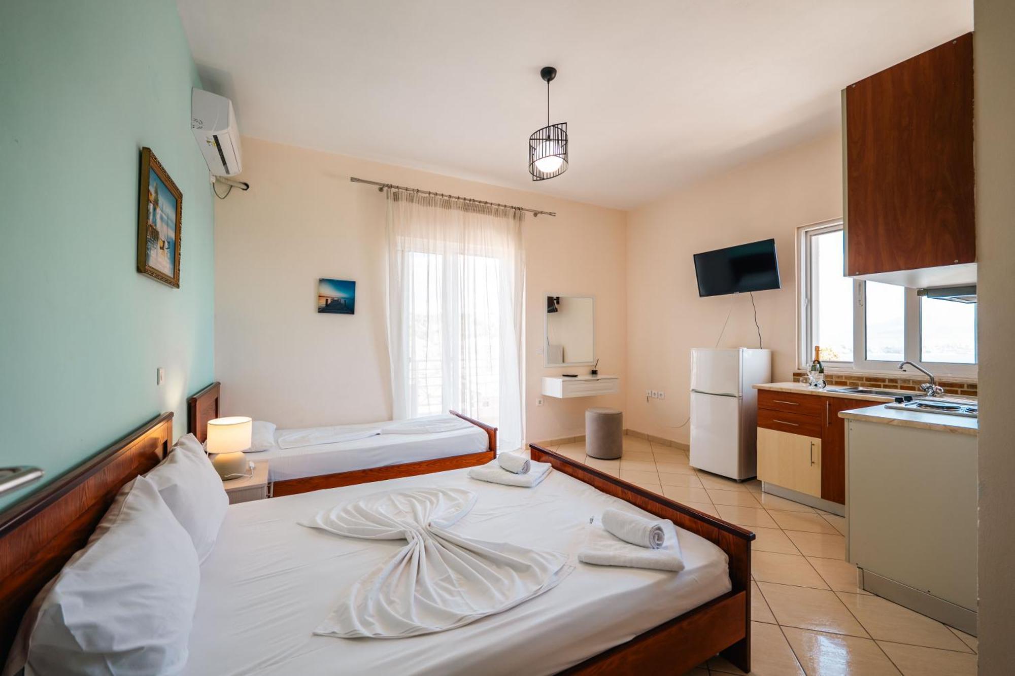 Mariana Apartments Saranda Extérieur photo