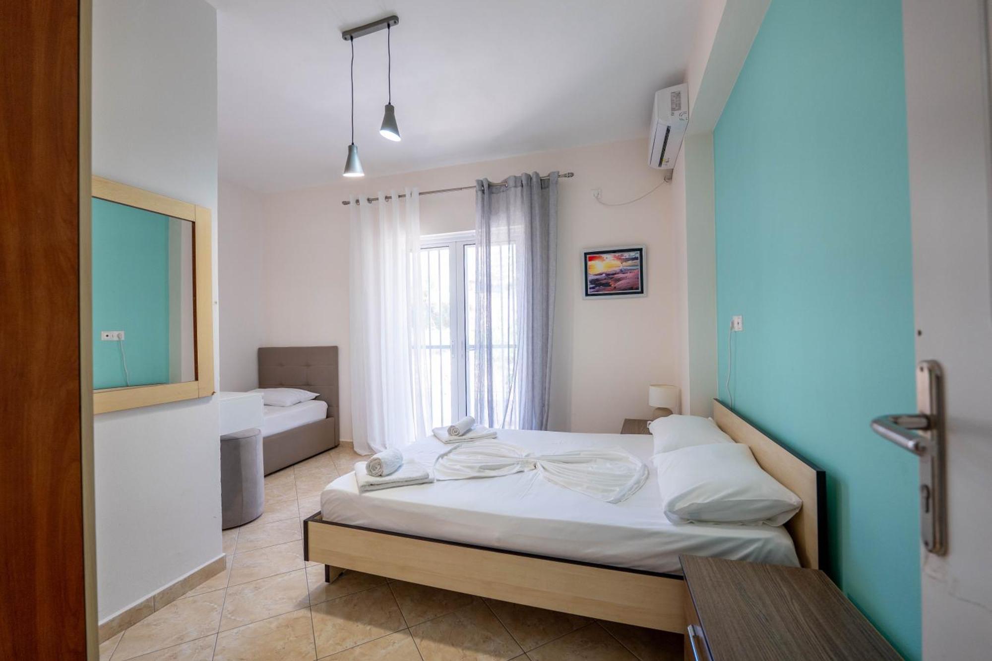Mariana Apartments Saranda Extérieur photo