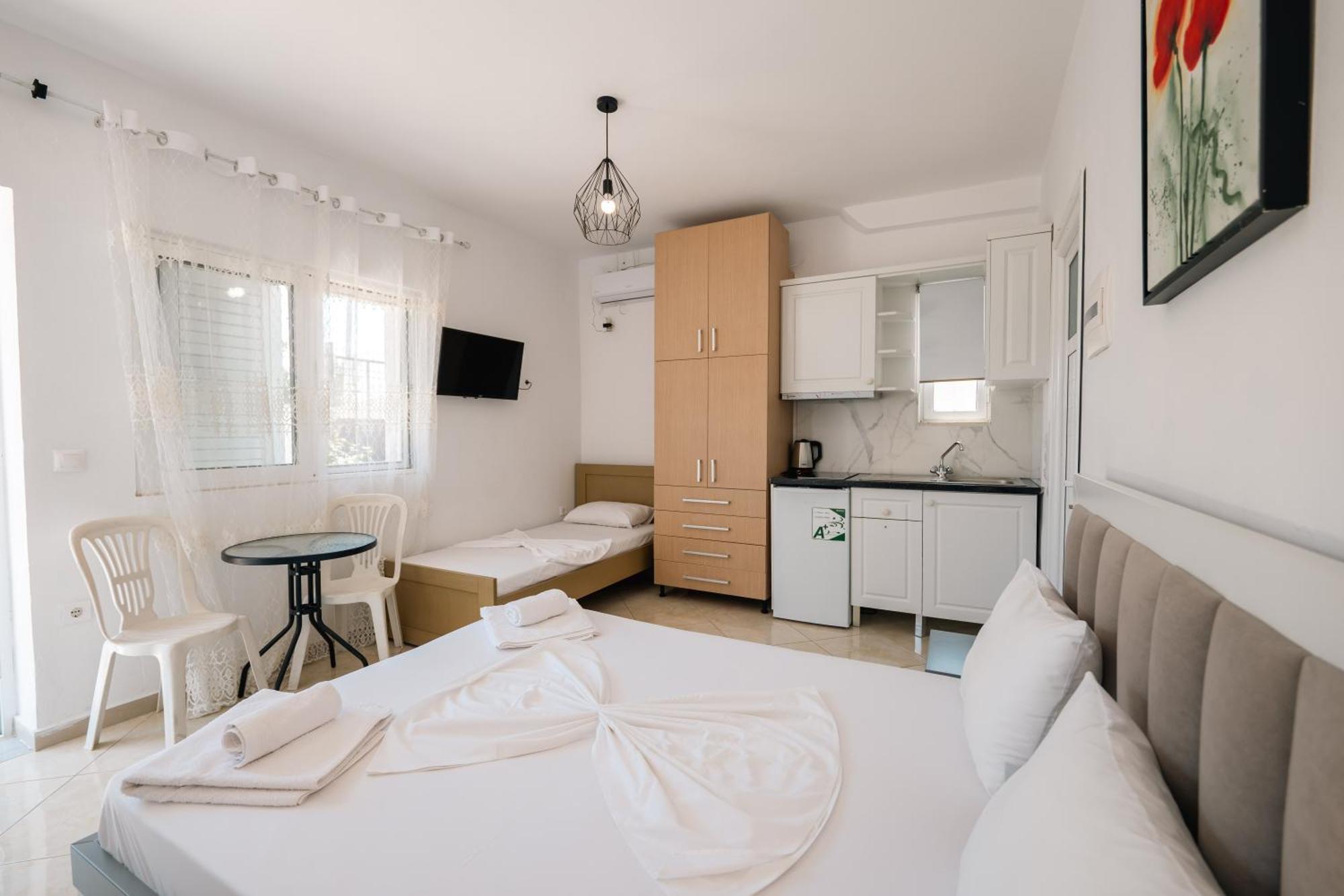 Mariana Apartments Saranda Extérieur photo